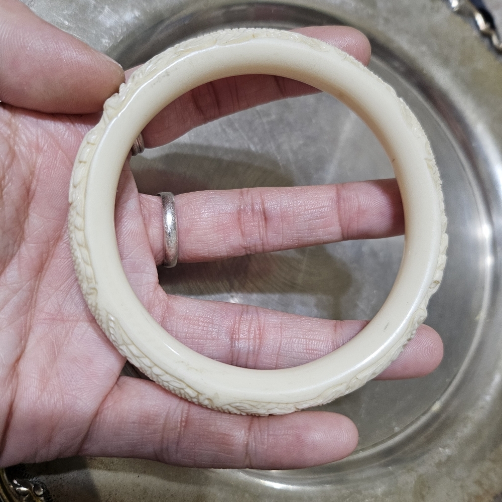 Dragon Bangle - Picture 5 of 6